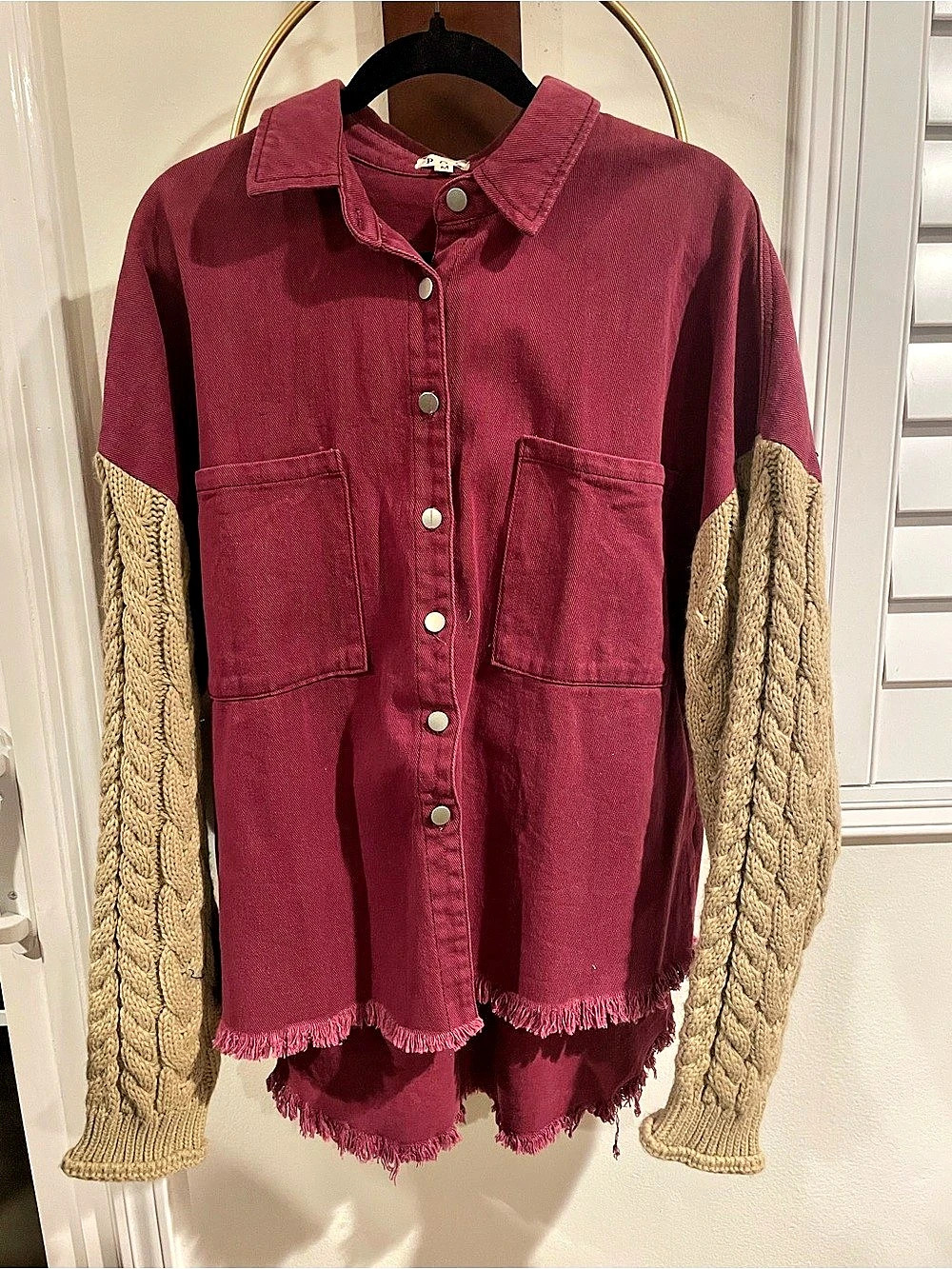 POL Cable Knit Sleeve Raw Hem Denim Shacket Women's Cotton Utility Jacket Size